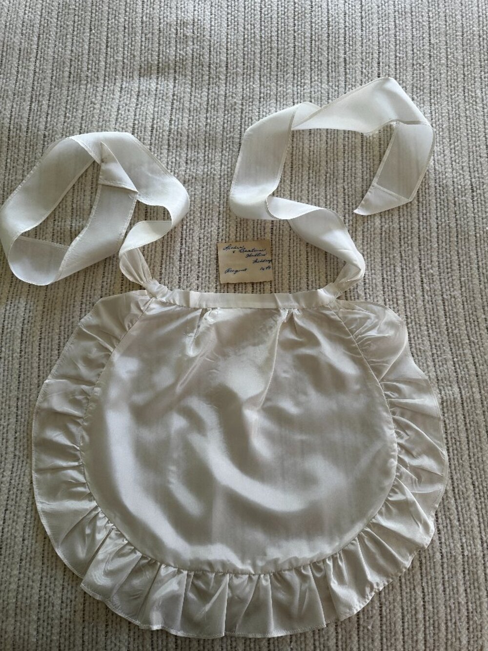 Vintage Hostess Apron in Sheer Ivory